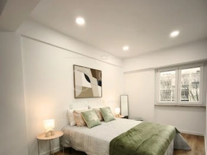 Apartamento T3 para Venda em Benfica Foto 9