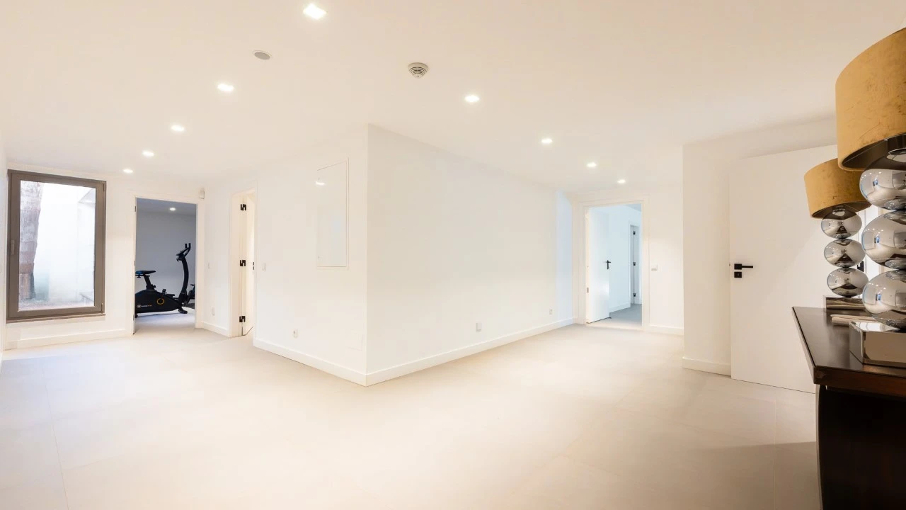 Moradia T6 para para venda em Tavira (Santa Maria e Santiago) Foto 24