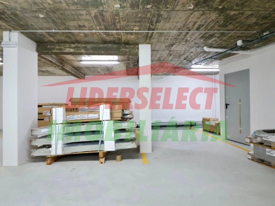 Apartamento T2 para Venda em Santa Maria, São Pedro e Matacães Foto 24