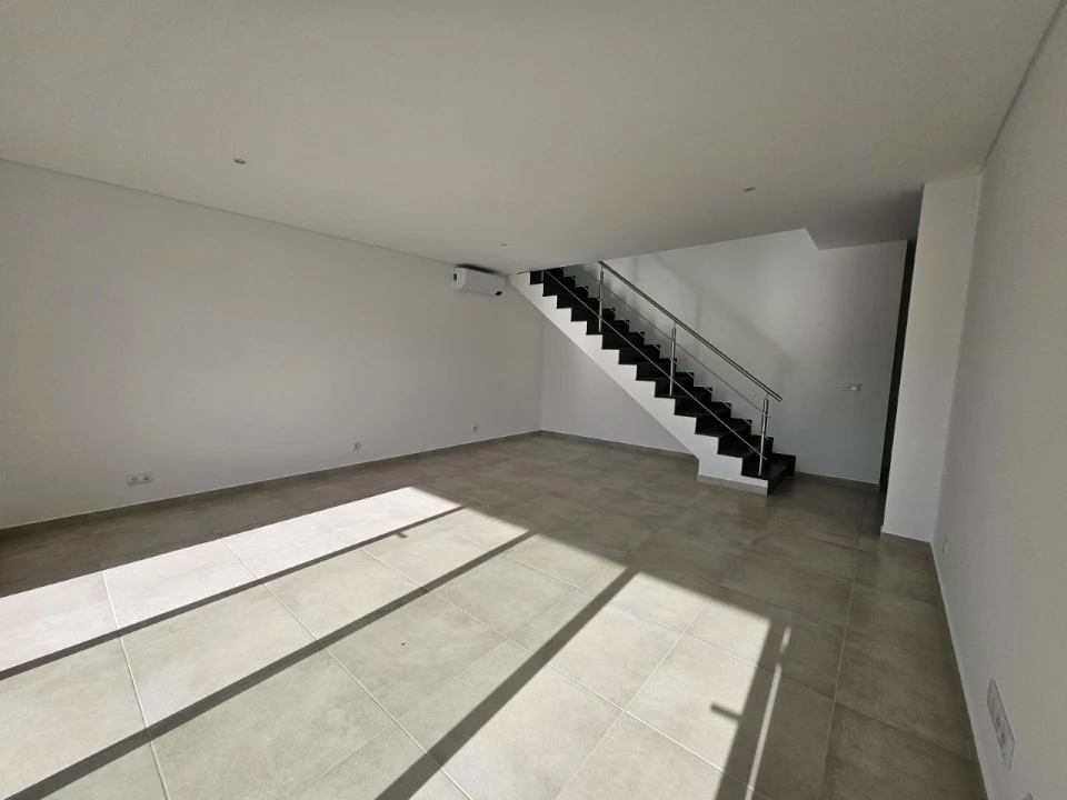 Apartamento T4 para Venda em Tavira (Santa Maria e Santiago) Foto 2