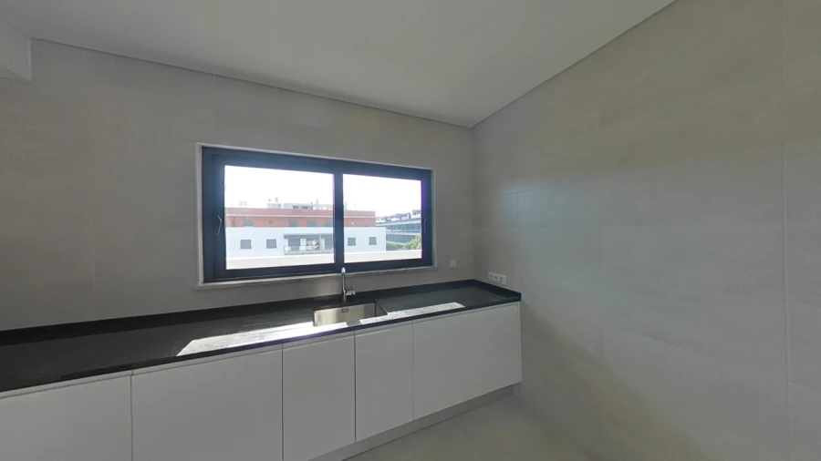 Apartamento T4 para Venda em Tavira (Santa Maria e Santiago) Foto 44