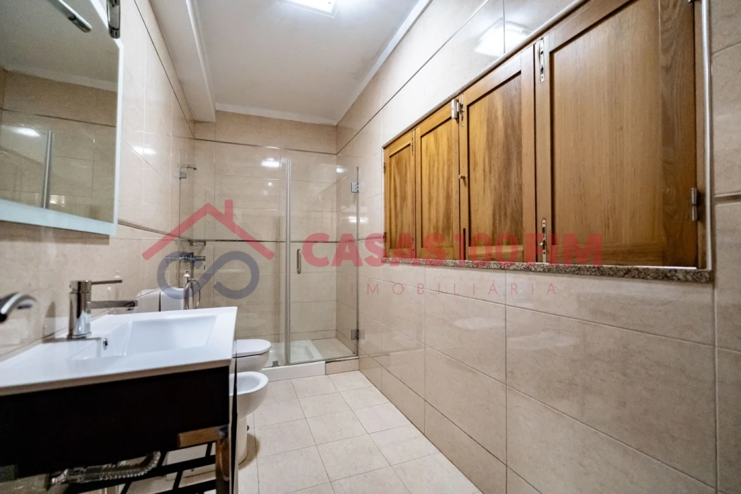 Quinta T7 para Venda em Penajoia Foto 21