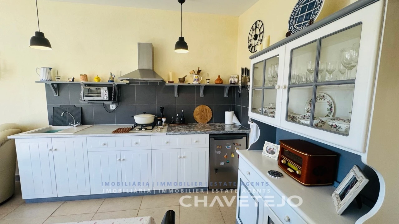 Quinta T2 para Venda em Maçãs de D. Maria Foto 31