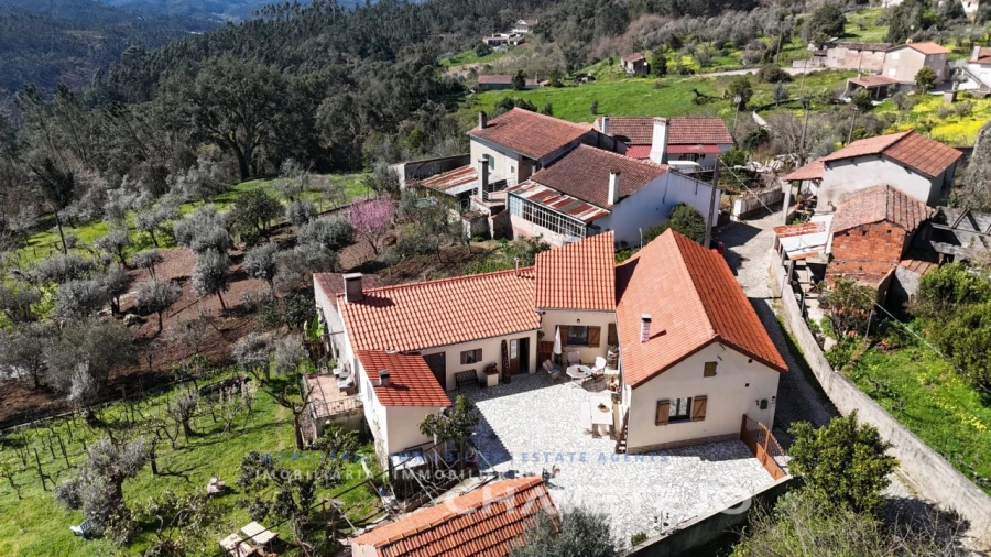 Quinta T2 para Venda em Maçãs de D. Maria Foto 2