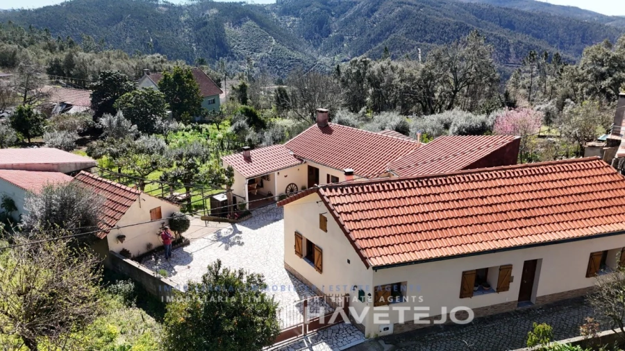 Quinta T2 para Venda em Maçãs de D. Maria Foto 55