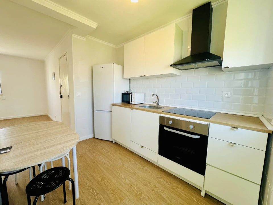 Apartamento T2 para Venda em Abrantes (São Vicente e São João) e Alferrarede Foto 1