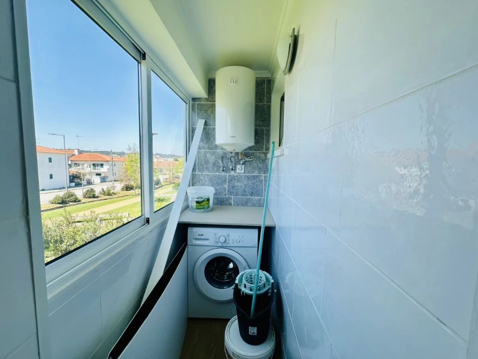 Apartamento T2 para Venda em Abrantes (São Vicente e São João) e Alferrarede Foto 4