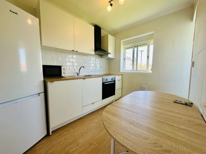 Apartamento T2 para Venda em Abrantes (São Vicente e São João) e Alferrarede Foto 2