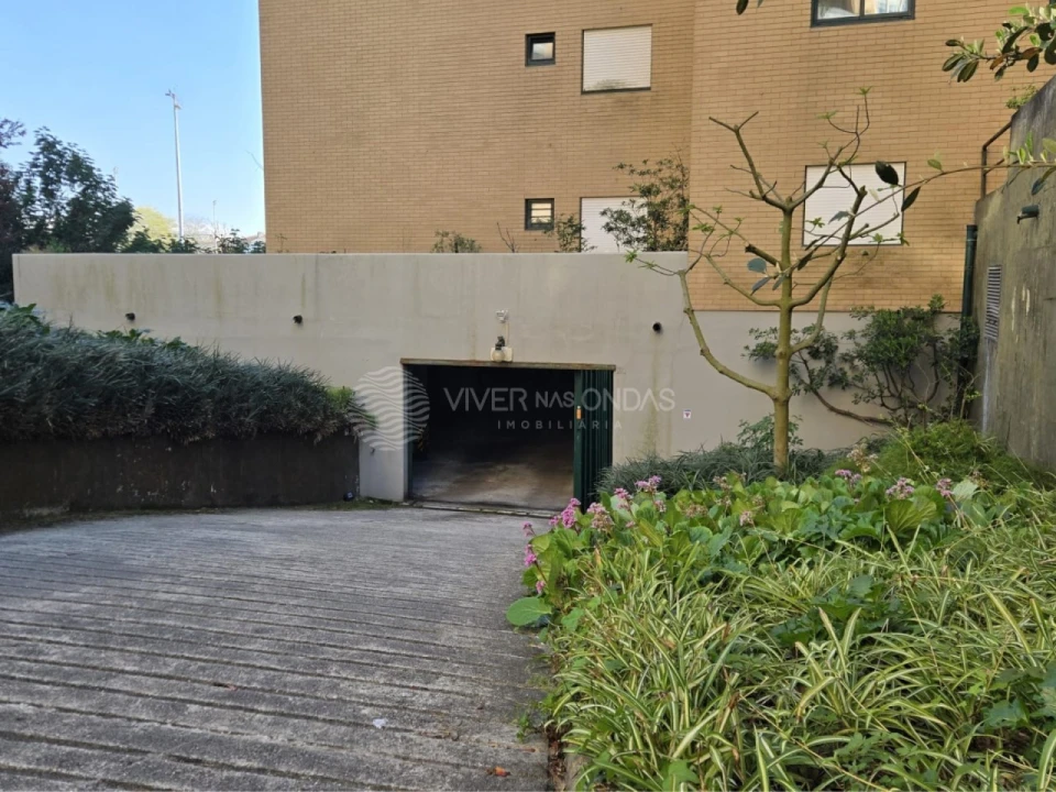 Apartamento T3 para Arrendamento em Aldoar, Foz do Douro e Nevogilde Foto 32