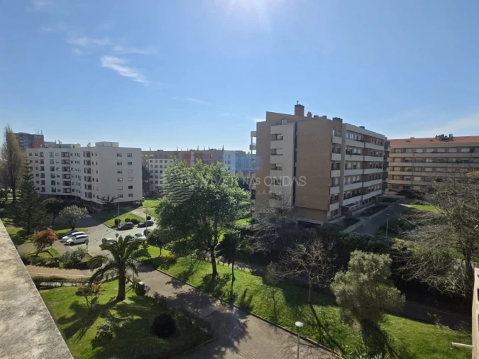 Apartamento T3 para Arrendamento em Aldoar, Foz do Douro e Nevogilde Foto 18