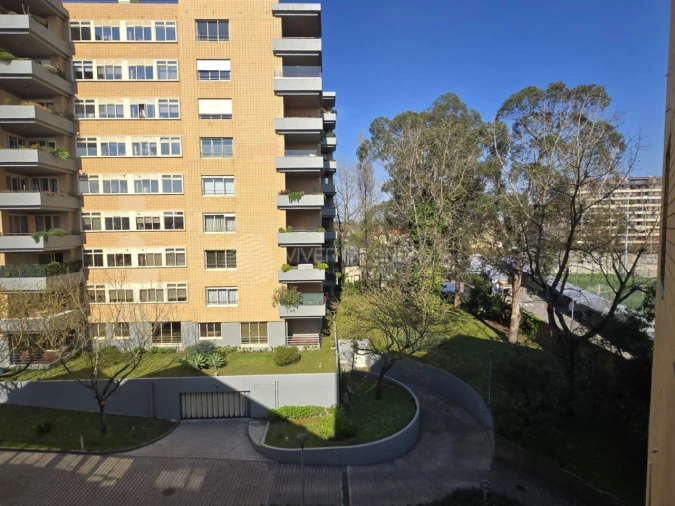 Apartamento T3 para Arrendamento em Aldoar, Foz do Douro e Nevogilde Foto 27