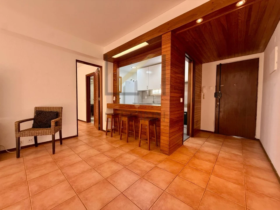 Apartamento T1 para Arrendamento em Carcavelos e Parede Foto 6