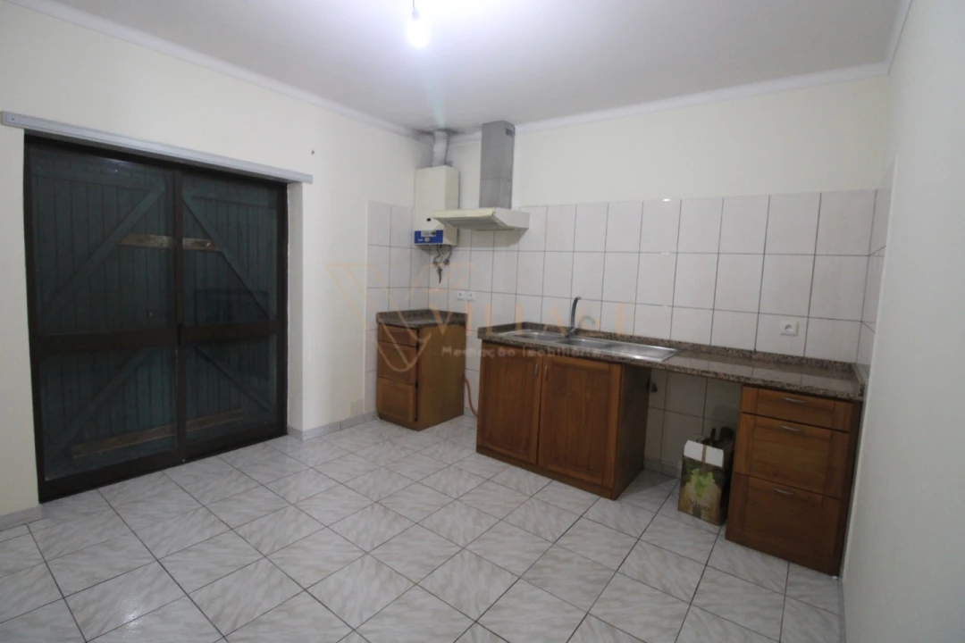 Moradia T5 para Venda em Campos e Vila Meã Foto 20