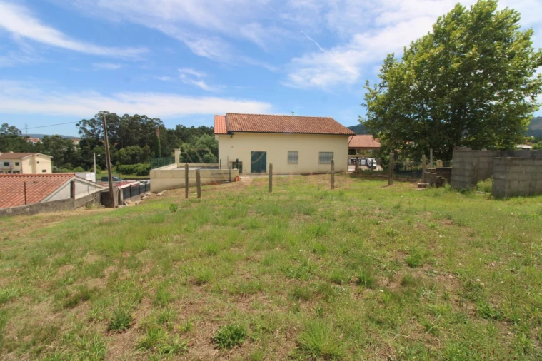 Moradia T5 para Venda em Campos e Vila Meã Foto 6