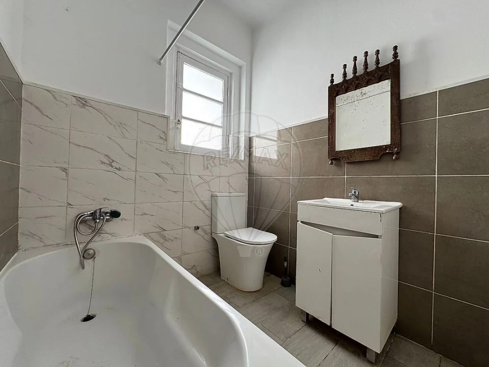 Apartamento T2 para Arrendamento em Marvila, Ribeira Santarém, São Salvador, São Nicolau Foto 3