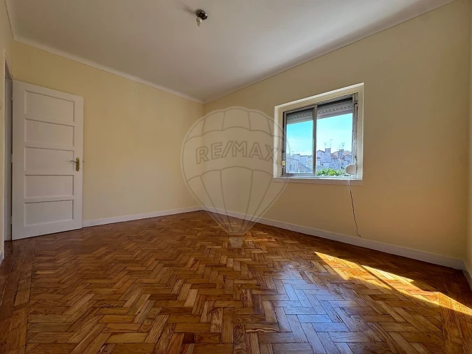 Apartamento T2 para Arrendamento em Marvila, Ribeira Santarém, São Salvador, São Nicolau Foto 2