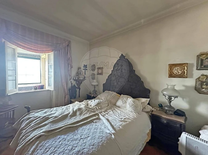 Prédio para Venda em Marvila, Ribeira Santarém, São Salvador, São Nicolau