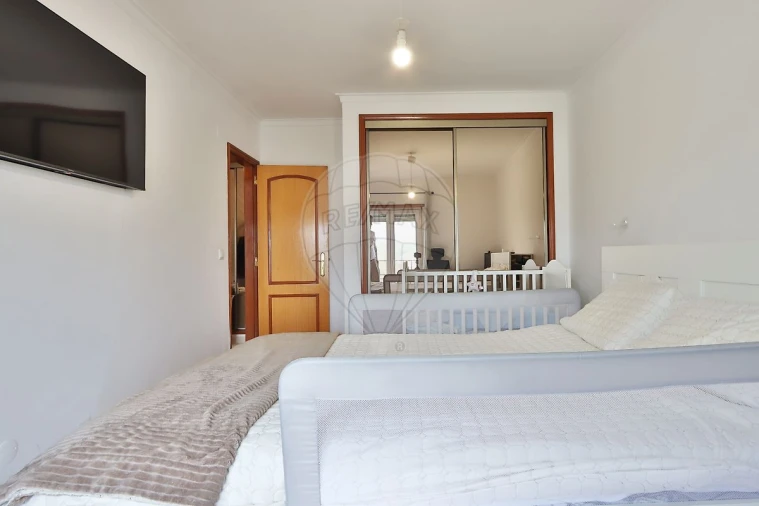 Apartamento T2 para Arrendamento em Cacém e São Marcos Foto 13