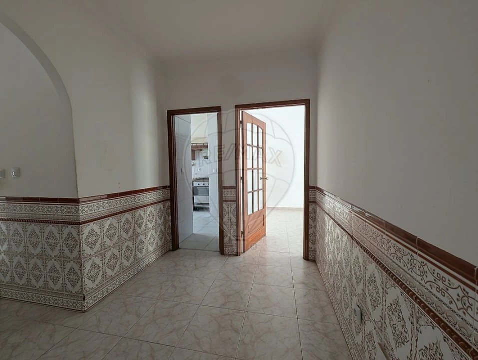 Apartamento T2 para Venda em Algueirão-Mem Martins Foto 4