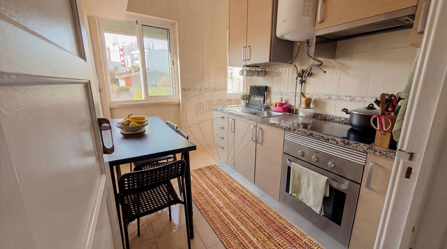 Apartamento T2 para Venda em Cacém e São Marcos Foto 12