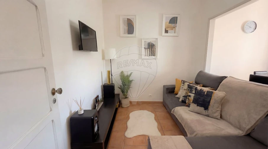 Apartamento T2 para Venda em Cacém e São Marcos Foto 9