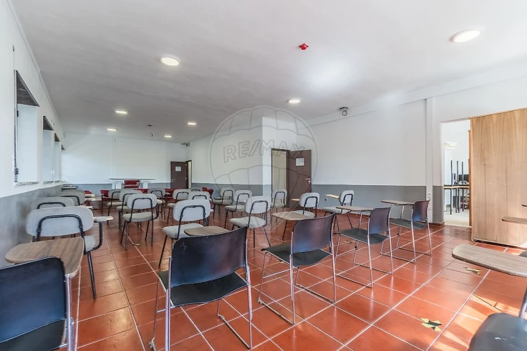 Negócio para Venda em Peniche Foto 3