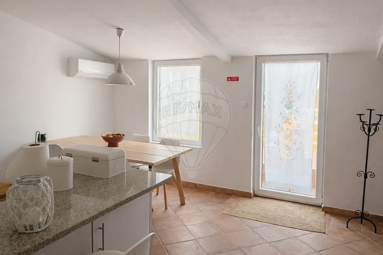 Moradia T3 para Venda em Alcaçovas Foto 5