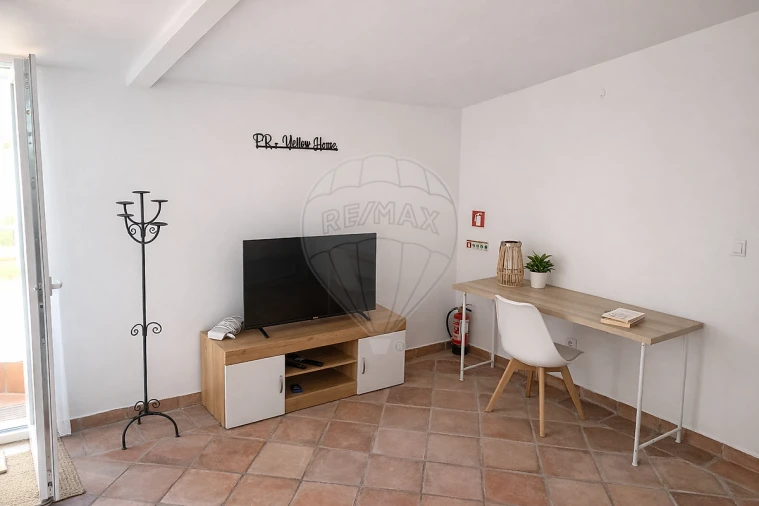 Moradia T3 para Venda em Alcaçovas Foto 3