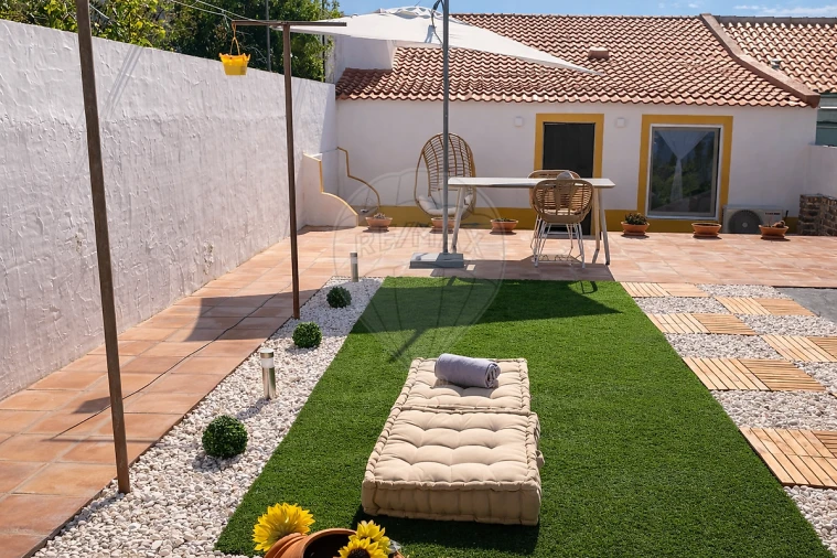 Moradia T3 para Venda em Alcaçovas Foto 17