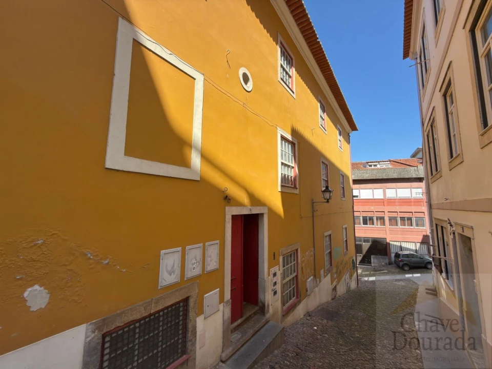 Prédio para Arrendamento em Sé Nova, Santa Cruz, Almedina e São Bartolomeu Foto 3