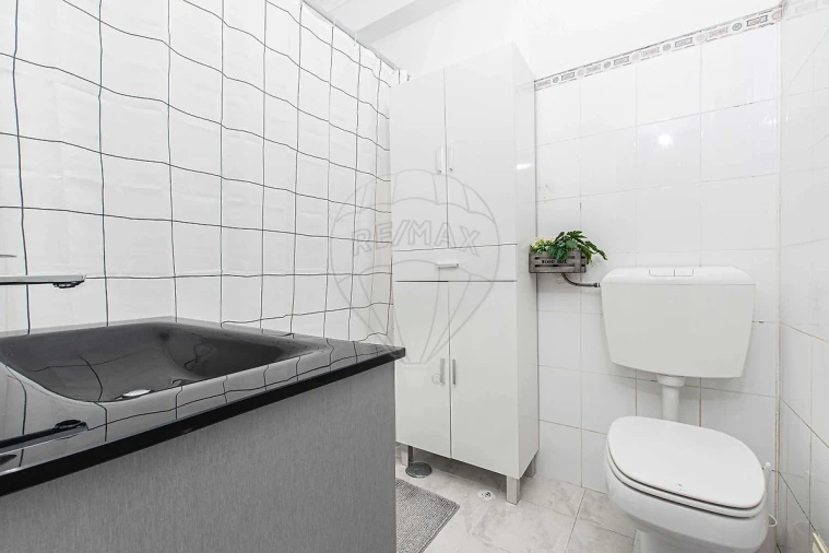 Apartamento T2 para Venda em Carregado e Cadafais Foto 19