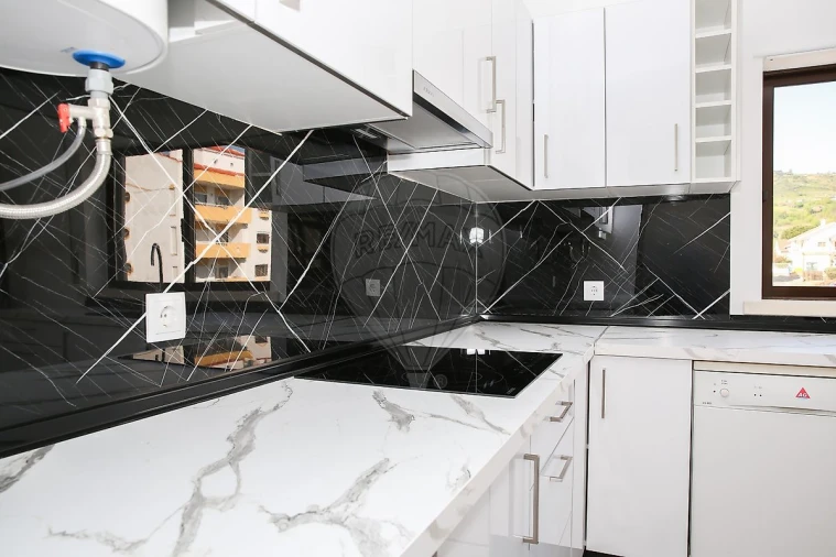 Apartamento T2 para Venda em Arruda dos Vinhos Foto 30