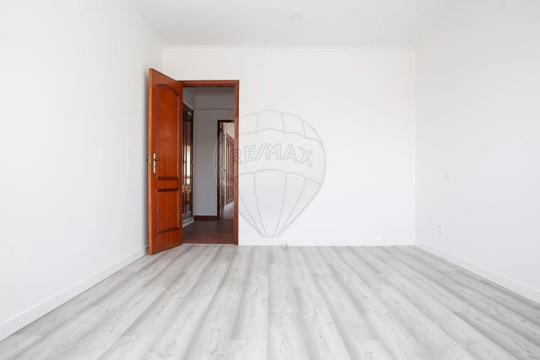 Apartamento T2 para Venda em Arruda dos Vinhos