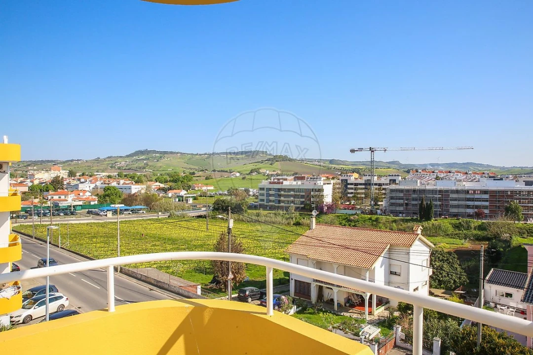 Apartamento T2 para Venda em Arruda dos Vinhos Foto 5