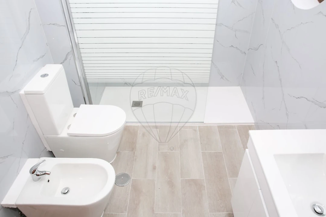 Apartamento T2 para Venda em Arruda dos Vinhos Foto 25