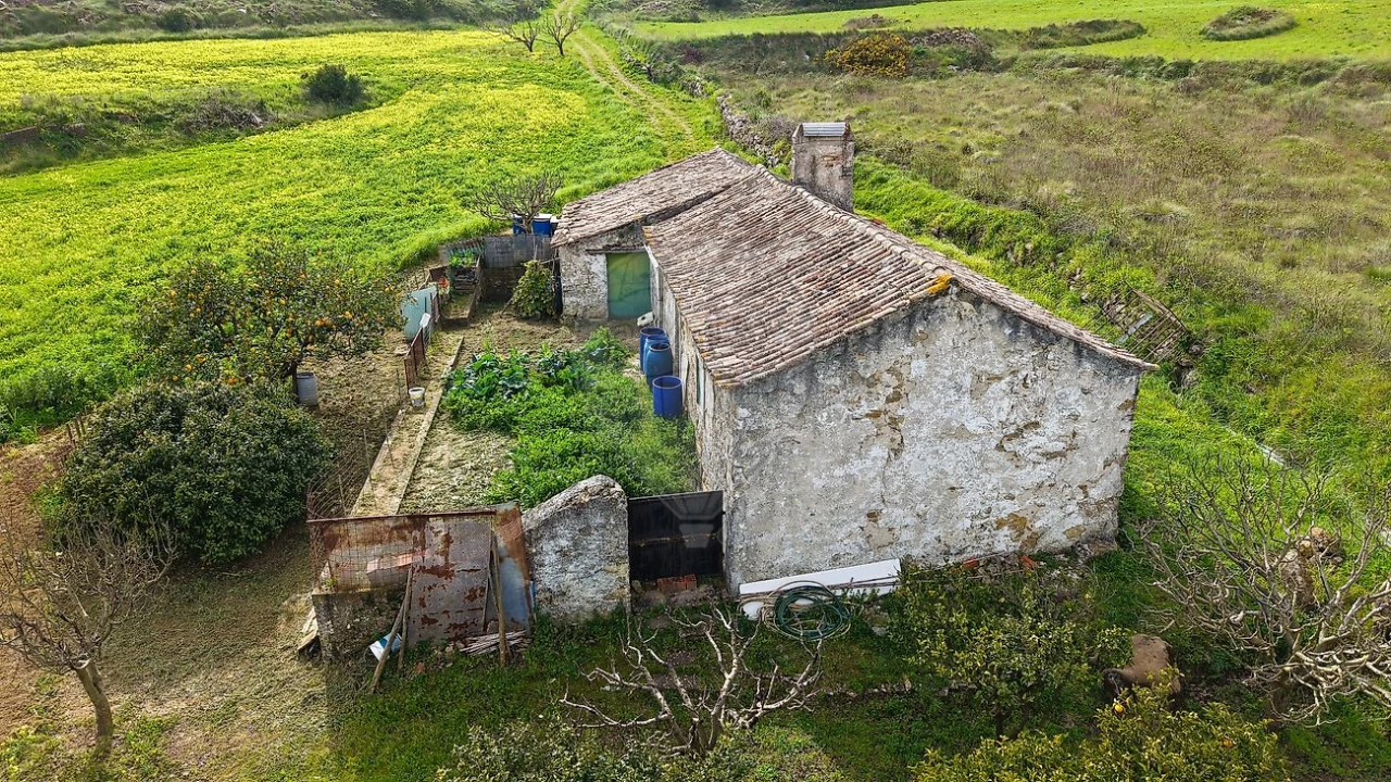 Moradia T2 para Venda em Alhandra, São João dos Montes e Calhandriz Foto 2