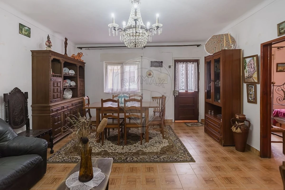 Moradia T2 para Venda em Manique do Intendente, Vila Nova de São Pedro e Maçussa Foto 7