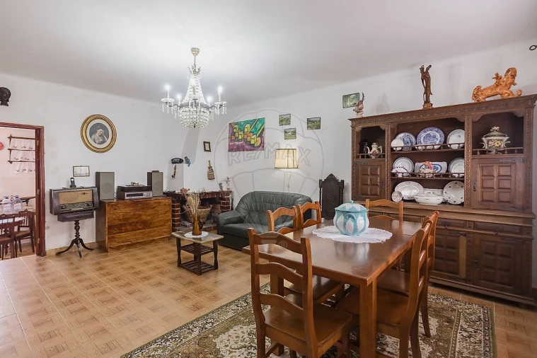 Moradia T2 para Venda em Manique do Intendente, Vila Nova de São Pedro e Maçussa Foto 6