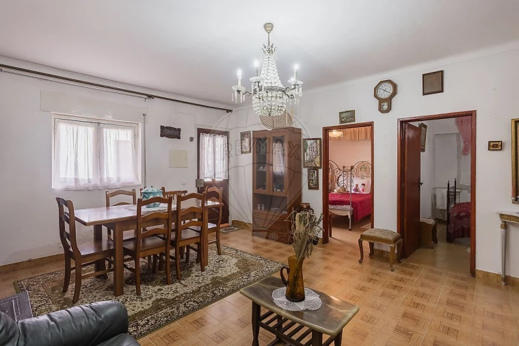 Moradia T2 para Venda em Manique do Intendente, Vila Nova de São Pedro e Maçussa Foto 3