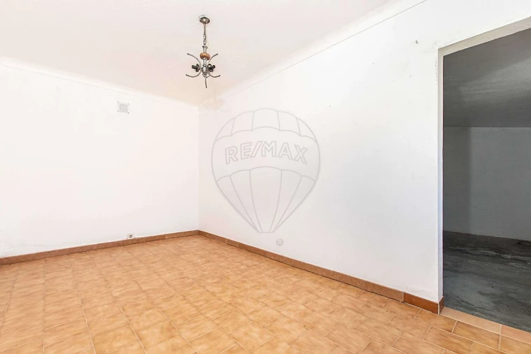 Moradia T3 para Venda em Alenquer (Santo Estêvão e Triana) Foto 12