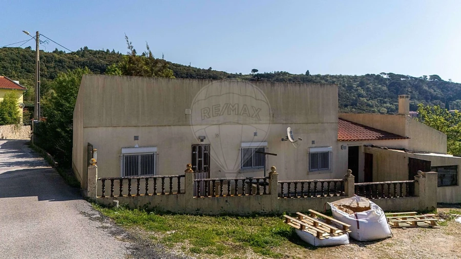 Moradia T3 para Venda em Alenquer (Santo Estêvão e Triana)