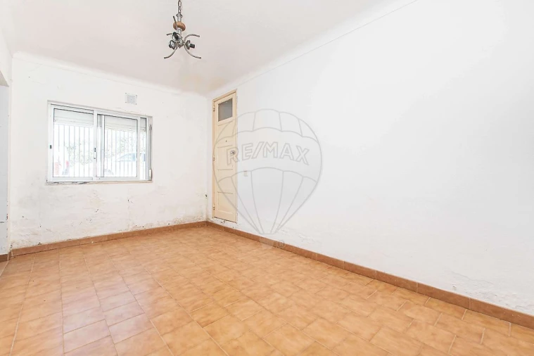 Moradia T3 para Venda em Alenquer (Santo Estêvão e Triana) Foto 13