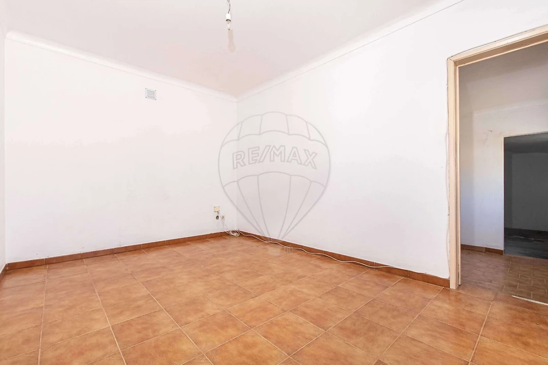 Moradia T3 para Venda em Alenquer (Santo Estêvão e Triana) Foto 10