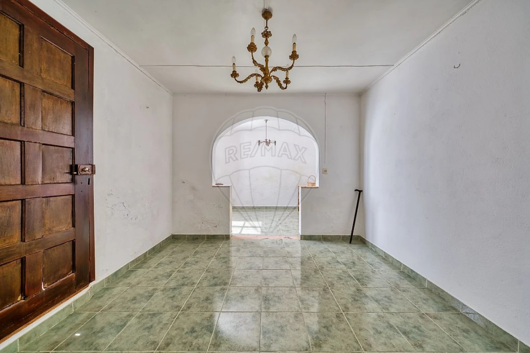 Moradia T2 para Venda em Benfica do Ribatejo Foto 22