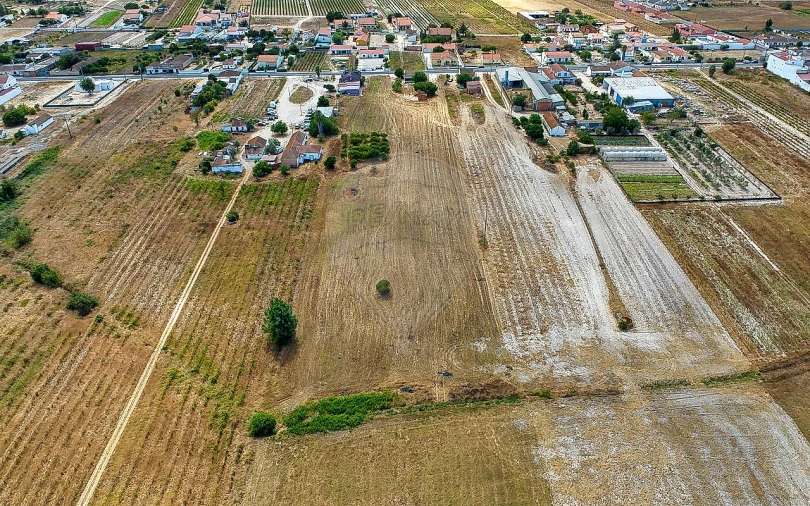 Moradia T2 para Venda em Benfica do Ribatejo Foto 12