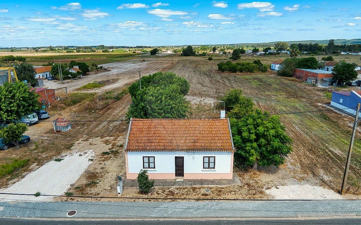 Moradia T2 para Venda em Benfica do Ribatejo Foto 6