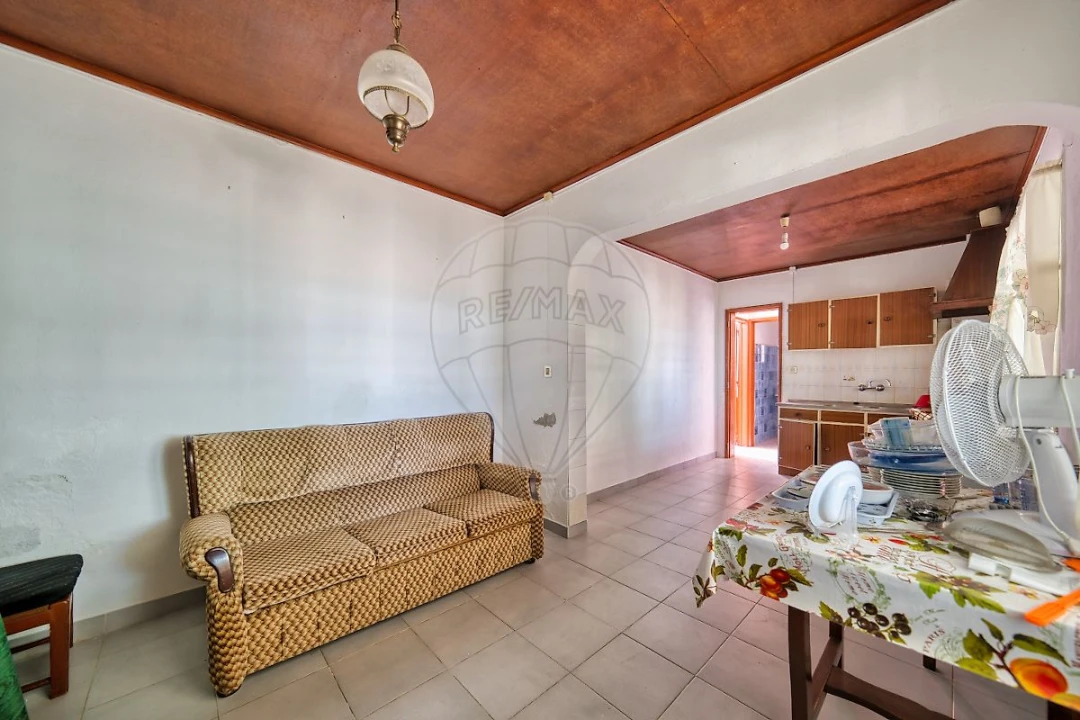 Moradia T2 para Venda em Benfica do Ribatejo Foto 25