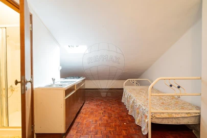 Apartamento T3 para Venda em Alcanena e Vila Moreira