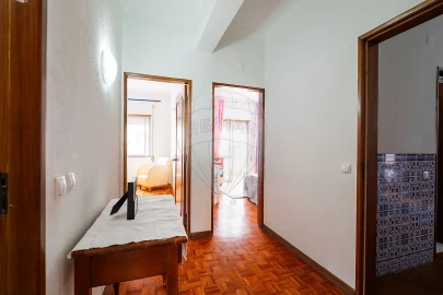 Apartamento T3 para Venda em Alcanena e Vila Moreira