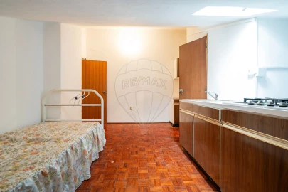 Apartamento T3 para Venda em Alcanena e Vila Moreira